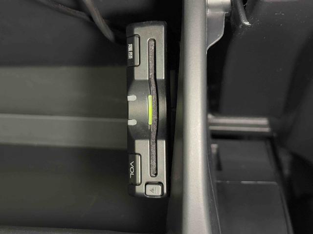 ヴィッツＵ　ナビ　Ｂｌｕｅｔｏｏｔｈオーディオ　ＥＴＣ　スマートキー保証１年間・距離無制限付き　オートライト　フルセグ　ＤＶＤ再生　ＣＤ再生　電動格納ミラー　パワーウィンドウ　アイドリングストップ車　運転席シートヒーター　運転席シートリフト　オートエアコン（東京都）の中古車