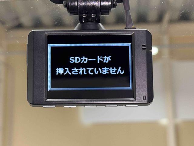 ヴィッツＵ　ナビ　Ｂｌｕｅｔｏｏｔｈオーディオ　ＥＴＣ　スマートキー保証１年間・距離無制限付き　オートライト　フルセグ　ＤＶＤ再生　ＣＤ再生　電動格納ミラー　パワーウィンドウ　アイドリングストップ車　運転席シートヒーター　運転席シートリフト　オートエアコン（東京都）の中古車