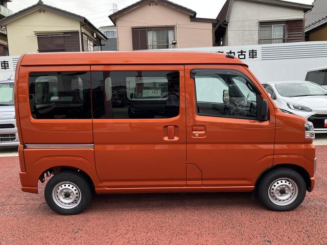 ハイゼットカーゴＤＸ　ＦＭ／ＡＭラジオ　ＬＥＤヘッドライト　オートライト保証１年間・距離無制限付き　アダプティブドライビングビーム　アイドリングストップ　前後コーナーセンサー　キーレスエントリー　マニュアルエアコン　パワーウィンドウ　両側スライドドア（東京都）の中古車