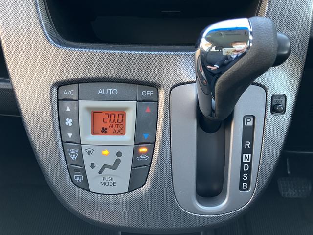 ムーヴカスタム　ＲＳ　純正７インチナビ　バックカメラ　ＥＴＣ保証１年間・距離無制限付き　Ｂｌｕｅｔｏｏｔｈオーディオ　フルセグ　ＤＶＤ再生　ＣＤ再生　オートライト　ＬＥＤヘッドライト　オートエアコン　キーフリー　電動格納ミラー　パワーウィンドウ（東京都）の中古車