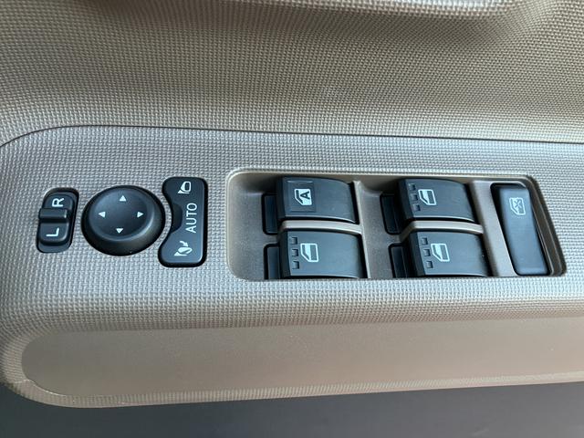 ムーヴキャンバスセオリーG 7インチナビ パノラマモニター フルセグ保証1年間・距離無制限付き オートエアコン 電動パーキングブレーキ オートブレーキホールド機能 シートヒーター ホッとカップホルダー 置き楽ボックス ナビ連動前後方ドラレコ キーフリー(東京都)の中古車