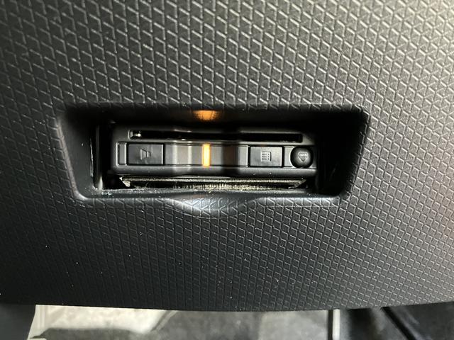 タントファンクロスターボ 7インチ純正ナビ バックカメラ ETC保証1年間・距離無制限付き ナビ連動前後方ドラレコ シートヒーター アイドリングストップ シートバックテーブル オートエアコン 電動パーキングブレーキ オートブレーキホールド機能 前後ソナーセンサー(東京都)の中古車