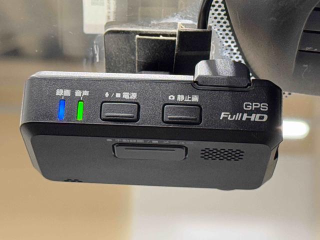 ノートX 純正ナビ 全周囲カメラ ETC DVD再生 フルセグ保証1年間・距離無制限付き 前後ソナーセンサー ドライブレコーダー 電動格納ミラー パワーウィンドウ FM/AMラジオ(東京都)の中古車