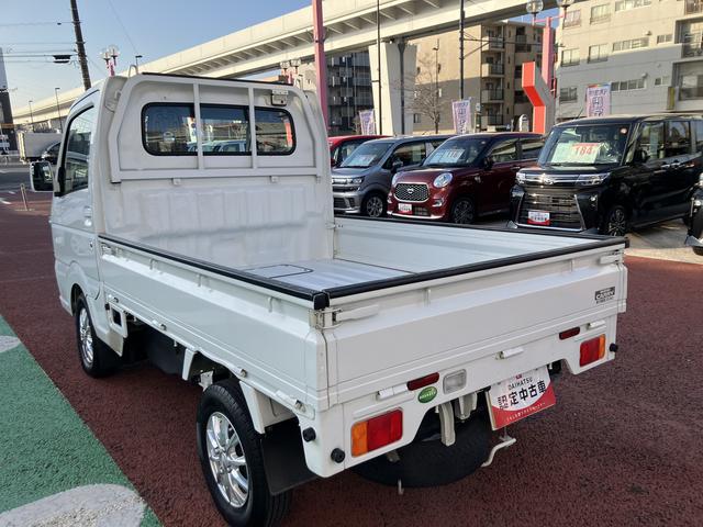 キャリイトラックＫＸ　ポータブルナビ　ワンセグ　ＥＴＣ　バックカメラ保証　まごころ保証　１年間・走行距離無制限付き　マニュアルエアコン　パワーウィンドウ　バックブザー　ＨＩＤヘッドライト　最大積載量３５０Ｋｇ（東京都）の中古車