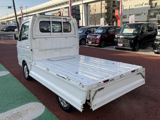 キャリイトラックＫＸ　ポータブルナビ　ワンセグ　ＥＴＣ　バックカメラ保証　まごころ保証　１年間・走行距離無制限付き　マニュアルエアコン　パワーウィンドウ　バックブザー　ＨＩＤヘッドライト　最大積載量３５０Ｋｇ（東京都）の中古車