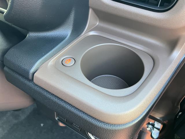 ムーヴキャンバスセオリーＧターボ　届け出済み未使用車　全周囲カメラ対応保証１年間・距離無制限付き　ホッとカップホルダー　置き楽ボックス　　　　　シートヒーター　電動パーキングブレーキ　オートブレーキホールド機能　前後コーナーセンサー　全車速追従機能付きＡＣＣ　キーフリー（東京都）の中古車