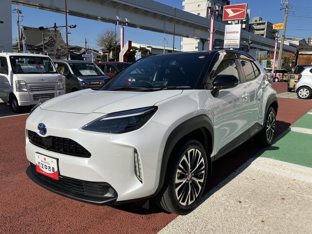 ヤリスクロスハイブリッドZ ナビ 全周囲カメラ ETC2.0保証1年間・距離無制限付き シートヒーター ステアリングヒーター ACC BSM 前後コーナーセンサー 電動パーキングブレーキ オートブレーキホールド機能 AC100V電源 運転席電動シート(東京都)の中古車