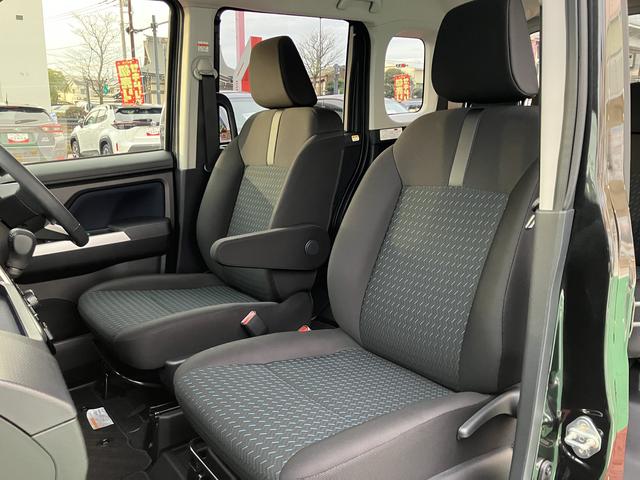 トールカスタムＧ　９インチディスプレイオーディオ　全周囲カメラ保証１年間・距離無制限付き　アダプティブドライビングビーム　全車速追従機能付きＡＣＣ　電動パーキングブレーキ　オートブレーキホールド機能　アイドリングストップ　１５インチアルミホイール　キーフリー（東京都）の中古車