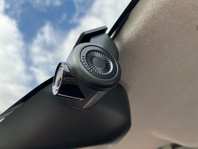 タントファンクロスターボ　純正７インチナビ　バックカメラ　ＥＴＣ保証１年間・距離無制限付き　ナビ連動前後方ドラレコ　電動パーキングブレーキ　オートブレーキホールド機能　シートヒーター　両側電動スライドドア　オートハイビーム　純正１５インチアルミホイール（東京都）の中古車