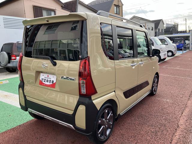 タントファンクロスターボ　純正７インチナビ　バックカメラ　ＥＴＣ保証１年間・距離無制限付き　ナビ連動前後方ドラレコ　電動パーキングブレーキ　オートブレーキホールド機能　シートヒーター　両側電動スライドドア　オートハイビーム　純正１５インチアルミホイール（東京都）の中古車