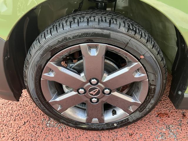 タントファンクロスターボ　届出済み未使用車　全周囲カメラ対応保証１年間・距離無制限付き　電動パーキングブレーキ　オートブレーキホールド機能　シートヒーター　前後コーナーセンサー　１５インチアルミホイール　ルーフレール　全車速追従機能付きＡＣＣ　ＥＴＣ（東京都）の中古車