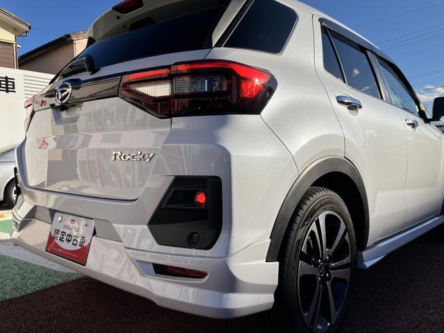 ロッキーＧ　４ＷＤ　９インチナビ　パノラマモニター　ＥＴＣ２．０保証１年間・距離無制限付き　アダプティブドライビングビーム　ブラインドスポットモニター　アイドリングストップ　全車速追従機能付きＡＣＣ　シートヒーター　ＵＳＢ給電　ＵＳＢ入力端子　前後コーナーセンサー（東京都）の中古車