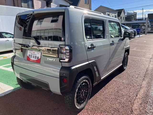 タフトGダーククロムベンチャーOPENCOUNTRYホワイトレター保証1年間・距離無制限付き 全周囲カメラ対応 シートヒーター 電動パーキングブレーキ オートブレーキホールド機能 電動格納ミラー スカイフィールトップ 15インチアルミホイール 運転席シートリフト(東京都)の中古車