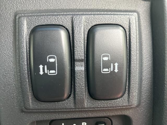 デリカＤ：５Ｄ　パワーパッケージ　ナビ　バックカメラ　ＥＴＣ　ドラレコ保証　まごころ保証　１年間・走行距離無制限付き　両側電動スライドドア　オートクルーズコントロール　シートヒーター　パドルシフト　ステアリングスイッチ　スマートキー　８人乗り　電動格納ミラー（東京都）の中古車