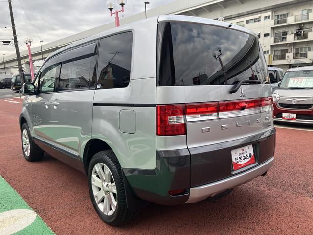 デリカＤ：５Ｄ　パワーパッケージ　ナビ　バックカメラ　ＥＴＣ　ドラレコ保証　まごころ保証　１年間・走行距離無制限付き　両側電動スライドドア　オートクルーズコントロール　シートヒーター　パドルシフト　ステアリングスイッチ　スマートキー　８人乗り　電動格納ミラー（東京都）の中古車