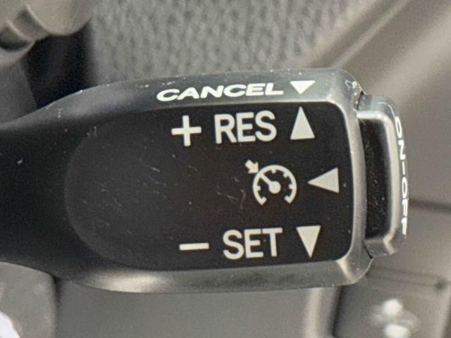 ノアＸ助手席リフトアップチルトシート装着車　ナビ　バックカメラ保証１年間・距離無制限付き　フロントカメラ　ＥＴＣ　オートクルーズコントロール　両側スライドドア左側電動スライド　前後コーナーセンサー　アイドリングストップ　前方ドラレコ　リヤクーラー　電動格納ミラー（東京都）の中古車