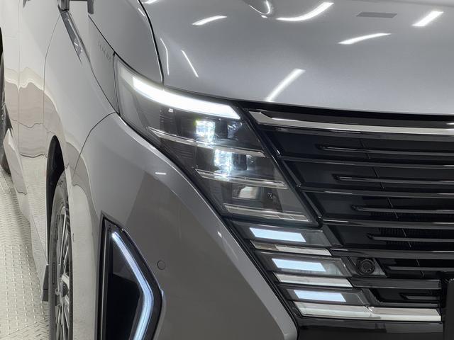 セレナｅ−パワー　ハイウェイスターＶ　ナビ　全周囲カメラ　ＡＣＣ保証１年間・距離無制限付き　後席モニター　前後コーナーセンサー　シートヒーター　両側電動スライドドア　ＡＣ１００Ｖ電源　オートハイビーム　デジタルルームミラー　ステアリングヒーター　前後方ドラレコ（東京都）の中古車