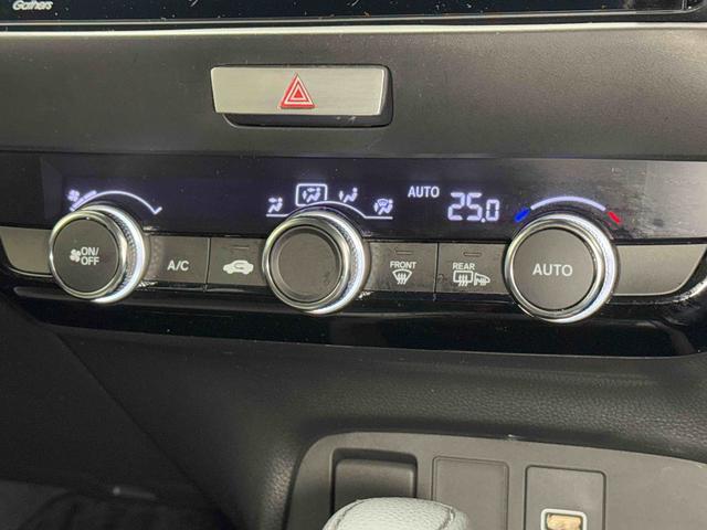 フィットｅ：ＨＥＶクロスター　純正ナビ　バックカメラ　ＥＴＣ２．０保証１年間・距離無制限付き　ＡＣＣ　前後方ドラレコ　前後コーナーセンサー　スマートキー　電動格納ミラー　パワーウィンドウ　ＦＭ／ＡＭラジオ　１６インチアルミホイール（東京都）の中古車