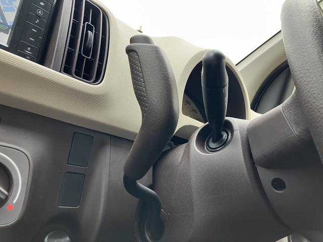 ブーン１．０ＣＬ　純正７インチナビ　Ｂｌｕｅｔｏｏｔｈオーディオ保証・まごころ保証　１年間・走行距離無制限付き　フルセグ　ＤＶＤ再生　ＣＤ再生　ＦＭ／ＡＭラジオ　マニュアルエアコン　電動格納ミラー　パワーウィンドウ　キーレス　スペアタイヤ（東京都）の中古車