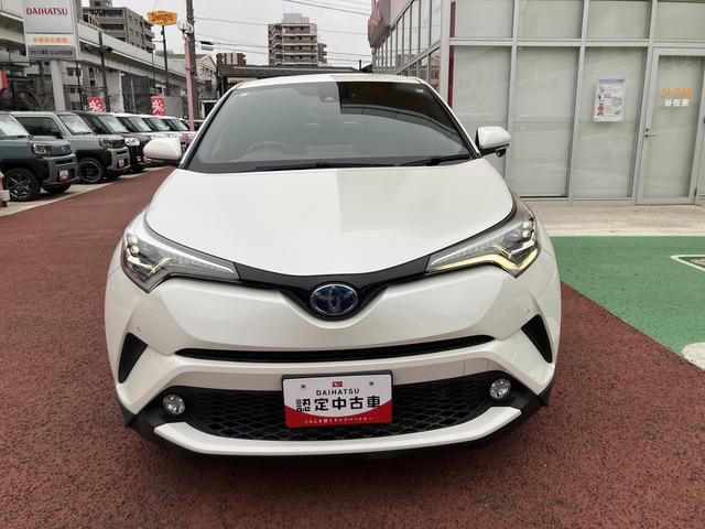 Ｃ−ＨＲＧ　純正７インチナビ　バックカメラ　ＥＴＣ　ＡＣＣ　ＢＳＭ保証１年間・距離無制限付き　電動パーキングブレーキ　オートブレーキホールド機能　前後コーナーセンサー　シートヒーター　オートライト　トヨタセーフティ　ステアリングスイッチ　スマートキー（東京都）の中古車
