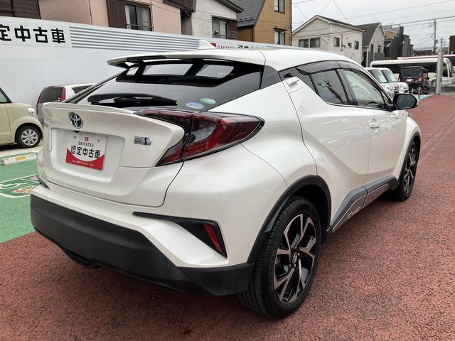 Ｃ−ＨＲＧ　純正７インチナビ　バックカメラ　ＥＴＣ　ＡＣＣ　ＢＳＭ保証１年間・距離無制限付き　電動パーキングブレーキ　オートブレーキホールド機能　前後コーナーセンサー　シートヒーター　オートライト　トヨタセーフティ　ステアリングスイッチ　スマートキー（東京都）の中古車