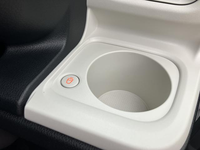 ムーヴキャンバスストライプスＧ　パノラマモニター仕様　シートヒーター保証１年間・距離無制限付き　ＣＤステレオ　電動パーキングブレーキ　オートブレーキホールド機能　ホッとカップホルダー　置き楽ボックス　ＡＤＢ　パワーウィンドウ　ＦＭ／ＡＭラジオ　キーフリー（東京都）の中古車