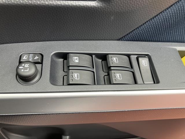 トールカスタムＧ　９インチディスプレイオーディオ　パノラマモニター保証１年間・距離無制限付き　電動パーキングブレーキ　オートブレーキホールド機能　ＨＤＭＩ接続　ＵＳＢ入力端子　前後コーナーセンサー　ＥＴＣ　運転席シートリフト　電動格納ミラー　ＡＣＣ　ＡＤＢ（東京都）の中古車