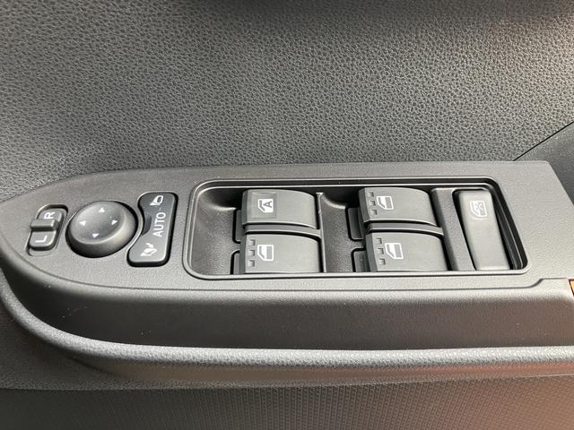 タントファンクロスターボ　９インチディスプレイオーディオ保証１年間・距離無制限付き（東京都）の中古車