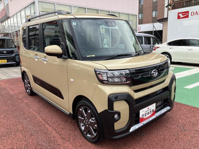 タントファンクロスターボ　９インチディスプレイオーディオ保証１年間・距離無制限付き（東京都）の中古車