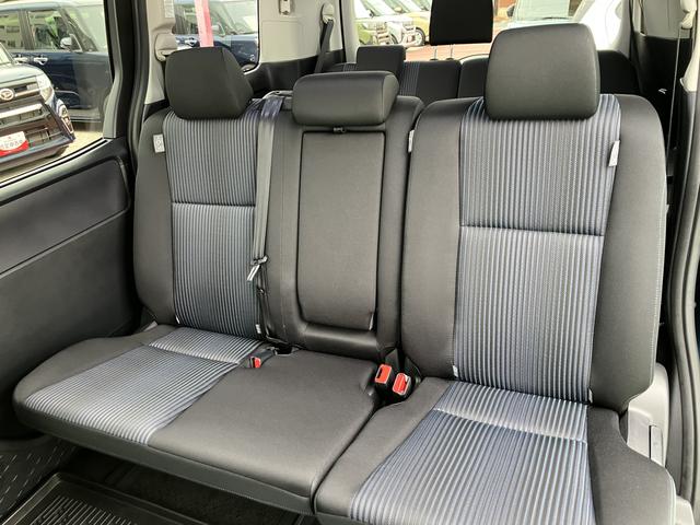 ヴォクシーZS 煌 ナビ バックカメラ ドラレコ LEDヘッドライト保証1年間・距離無制限付き フルセグ Bluetoothオーディオ DVD再生 CD再生 アイドリングストップ 両側電動スライドドア オートエアコン オートライト 電動格納ミラー 運転席シートリフト(東京都)の中古車