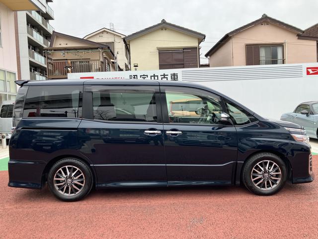 ヴォクシーZS 煌 ナビ バックカメラ ドラレコ LEDヘッドライト保証1年間・距離無制限付き フルセグ Bluetoothオーディオ DVD再生 CD再生 アイドリングストップ 両側電動スライドドア オートエアコン オートライト 電動格納ミラー 運転席シートリフト(東京都)の中古車