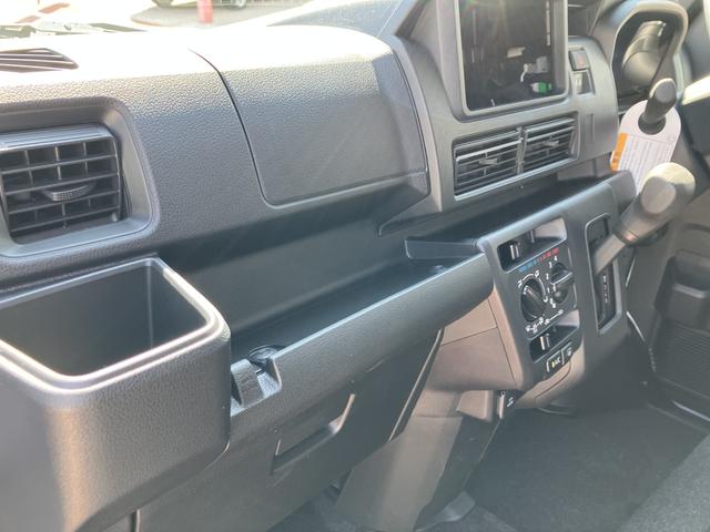 ハイゼットカーゴクルーズターボ　　届け出済み未使用車　ＬＥＤヘッドライト保証　新車保証・まごころ保証　１年間・走行距離無制限付き　マニュアルエアコン　パワーウィンドウ　前後コーナーセンサー　最大積載量３５０Ｋｇ　デジタルインナーミラー　バックカメラ　キーフリー（東京都）の中古車