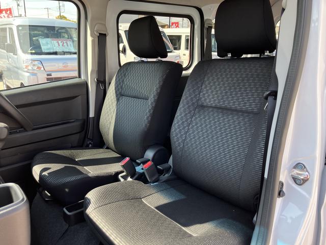 ハイゼットカーゴクルーズターボ　　届け出済み未使用車　ＬＥＤヘッドライト保証　新車保証・まごころ保証　１年間・走行距離無制限付き　マニュアルエアコン　パワーウィンドウ　前後コーナーセンサー　最大積載量３５０Ｋｇ　デジタルインナーミラー　バックカメラ　キーフリー（東京都）の中古車