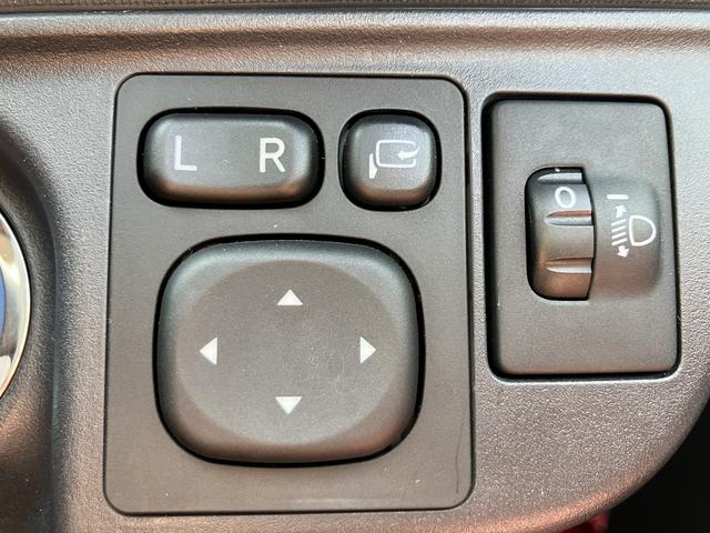 アクアＳ　７インチナビ　バックカメラ　ＥＴＣ　スマートキー保証　まごころ保証　１年間・走行距離無制限付き　電動格納ミラー　前後コーナーセンサー　電動格納ミラー　ステアリングスイッチ　パワーウィンドウ（東京都）の中古車