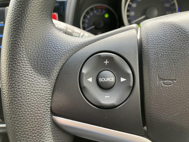 フィット１３Ｇ・Ｌパッケージ　ナビ　バックカメラ　ＥＴＣ保証１年間・距離無制限付き　Ｂｌｕｅｔｏｏｔｈオーディオ　ＤＶＤ再生　ＣＤ再生　ＬＥＤヘッドライト　オートライト　インナーミラー型ドラレコ　オートエアコン　アイドリングストップ　運転席シートリフト（東京都）の中古車