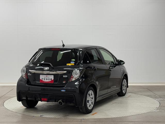 ヴィッツハイブリッドGRスポーツ 純正ナビ ETC スマートキー保証 まごころ保証 1年間・走行距離無制限付き オートハイビーム 運転席シートリフト 運転席シートヒーター 電動格納ミラー パワーウィンドウ 5人乗り(東京都)の中古車