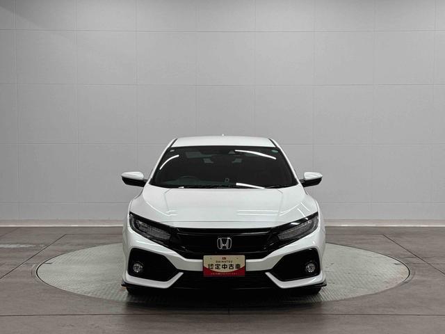 シビックハッチバック　ホンダセンシング　７インチナビ　バックカメラ保証１年間・距離無制限付き　シートヒーター　ＵＳＢ入力端子　電動パーキングブレーキ　オートブレーキホールド機能　電動格納ミラー　パワーウィンドウ　運転席シートリフト　スマートキー（東京都）の中古車
