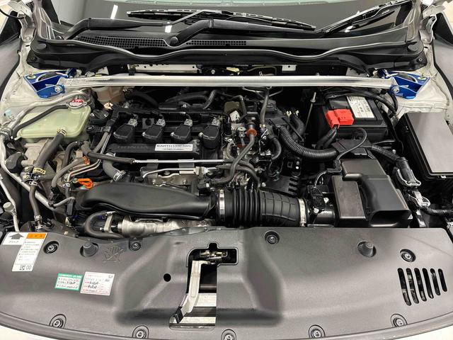 シビックハッチバック　ホンダセンシング　７インチナビ　バックカメラ保証１年間・距離無制限付き　シートヒーター　ＵＳＢ入力端子　電動パーキングブレーキ　オートブレーキホールド機能　電動格納ミラー　パワーウィンドウ　運転席シートリフト　スマートキー（東京都）の中古車