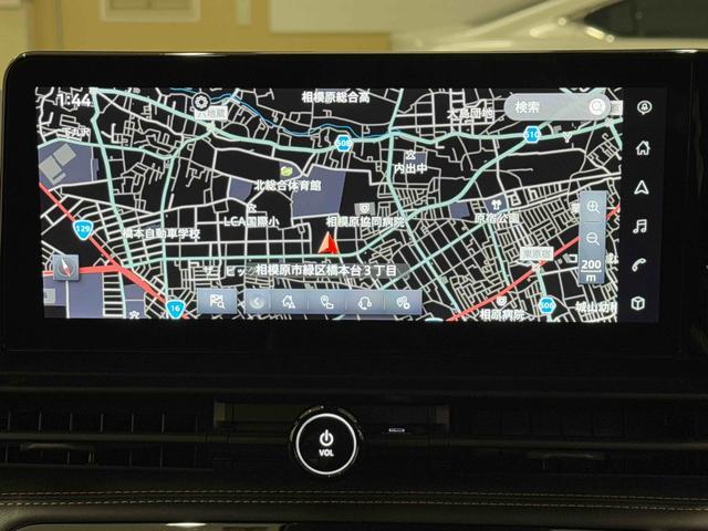 セレナハイウェイスターＶ　ナビ　ＥＴＣ２．０　全周囲カメラ保証１年間・距離無制限付き　アイドリングストップ　両側電動スライドドア　電動パーキングブレーキ　オートブレーキホールド機能　ＡＣＣ　オートハイビーム　パドルシフト　スマートキー　デジタルルームミラー（東京都）の中古車