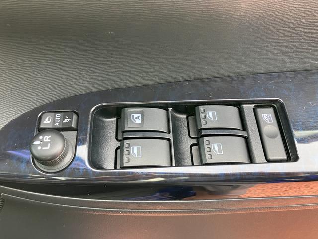 タントカスタムＲＳ　トップエディションＳＡII　ナビ　バックカメラ保証１年間・距離無制限付き　Ｂｌｕｅｔｏｏｔｈオーディオ　フルセグ　ＤＶＤ再生　ＥＴＣ　ドラレコ　両側電動スライドドア　ＬＥＤヘッドライト　オートライト　アイドリングストップ　電動格納ミラー（東京都）の中古車