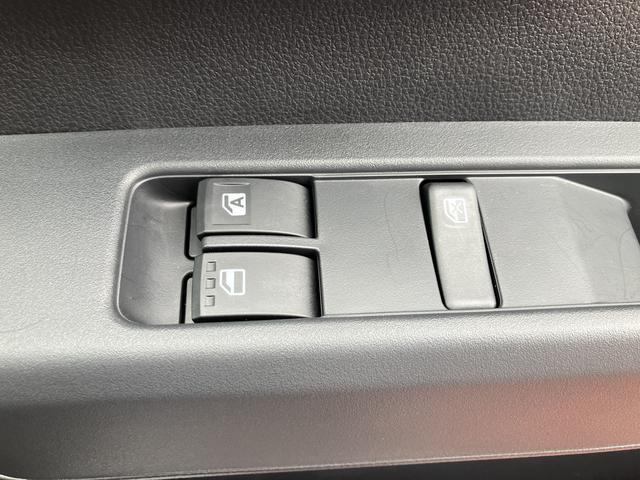ハイゼットカーゴＤＸ　届け出済み未使用車　ＦＭ／ＡＭラジオ保証　新車保証・まごころ保証　１年間・走行距離無制限付き　両側スライドドア　パワーウィンドウ（東京都）の中古車