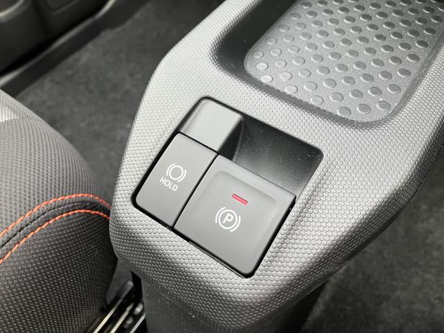 タフトGターボ 届出済未使用車 ラギッドパック仕様 ACC保証1年間・距離無制限付き シートヒーター 運転席シートリフト 電動パーキングブレーキ オートブレーキホールド機能 バックカメラ対応 パワーウィンドウ OPEN CONTRY R/Tホワイトレター(東京都)の中古車