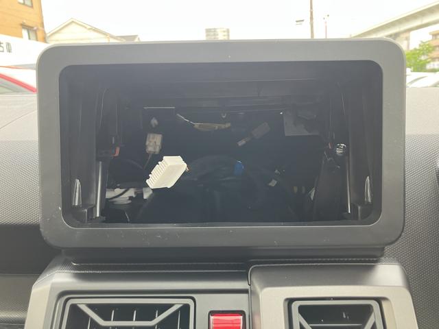 タフトＧ　クロムベンチャー　届け出済み未使用車　ＡＣＣ保証　新車保証・まごころ保証　１年間・走行距離無制限付き　電動パーキングブレーキ　オートブレーキホールド機能　運転席シートリフト　アイドリングストップ　１５インチアルミホイール　キーフリーシステム（東京都）の中古車