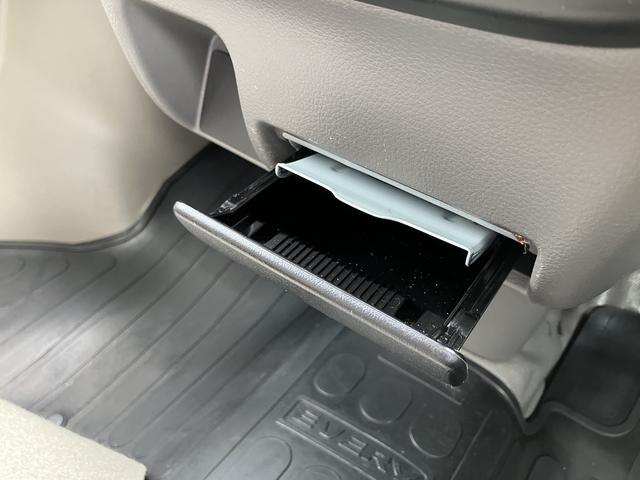 エブリイPCリミテッド CDステレオ ETC 5速マニュアル車保証 まごころ保証 1年間・走行距離無制限付き キーレスエントリー 電動格納ミラー 前席パワーウィンドウ 両側スライドドア マニュアルエアコン FM/AMラジオ AUX接続(東京都)の中古車