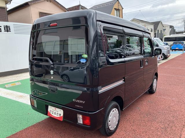 エブリイPCリミテッド CDステレオ ETC 5速マニュアル車保証 まごころ保証 1年間・走行距離無制限付き キーレスエントリー 電動格納ミラー 前席パワーウィンドウ 両側スライドドア マニュアルエアコン FM/AMラジオ AUX接続(東京都)の中古車