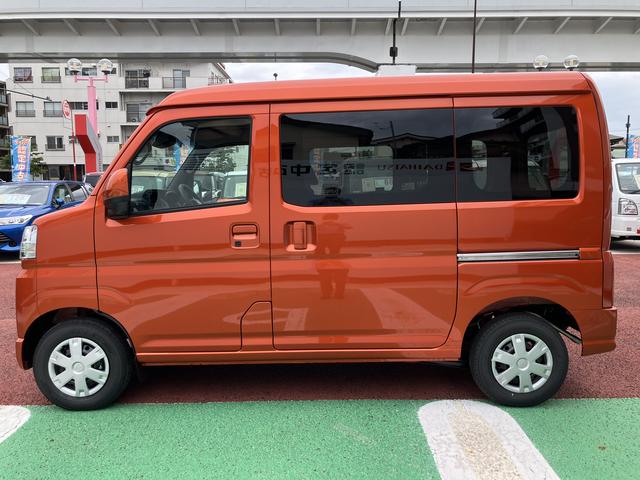 ハイゼットカーゴクルーズ　届け出済み未使用車　両側スライドドア　オートライト保証　新車保証・まごころ保証　１年間・走行距離無制限付き（東京都）の中古車