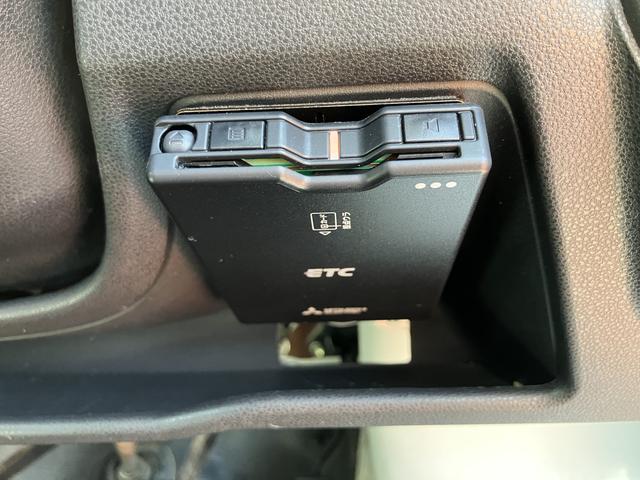 ハイゼットカーゴＤＸ　ＳＡIII　ＦＭ／ＡＭラジオ　ＥＴＣ　キーレス保証　まごころ保証　１年間・走行距離無制限付き　オートハイビーム　アイドリングストップ　リヤソナー　両側スライドドア　パワーウィンドウ　マニュアルエアコン　最大積載量３５０Ｋｇ（東京都）の中古車