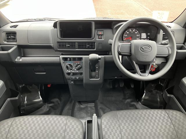 ハイゼットカーゴ 中古車 ＤＸ　届け出済み未使用車保証　新車保証・まごころ保証　１年間・走行距離無制限付き　オーディオレス仕様　パワーウィンドウ　最大積載量３５０Ｋｇ　オーバーヘッドシェルフ
