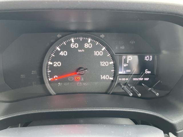 ハイゼットカーゴ 中古車 ＤＸ　届け出済み未使用車保証　新車保証・まごころ保証　１年間・走行距離無制限付き　オーディオレス仕様　パワーウィンドウ　最大積載量３５０Ｋｇ　オーバーヘッドシェルフ