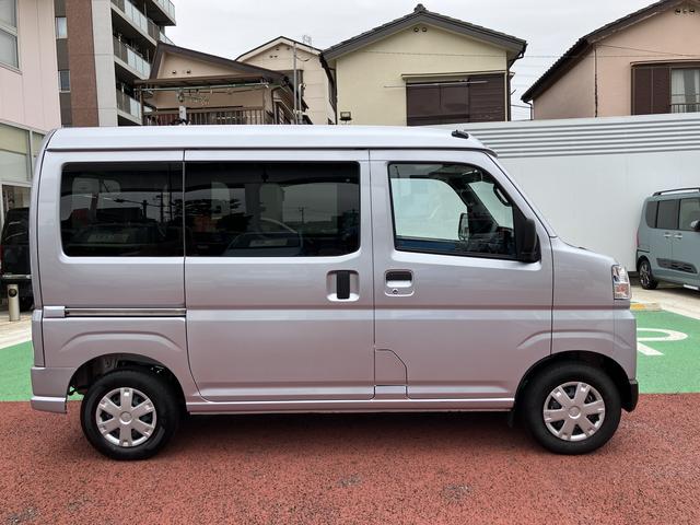 ハイゼットカーゴハイゼットスローパー　車いす移動車保証　新車保証・まごころ保証　１年間・走行距離無制限付き　両スライドドアイージークローザー付き　リヤヒートダクト　マニュアルエアコン　パワーウィンドウ　前後コーナーセンサー（東京都）の中古車